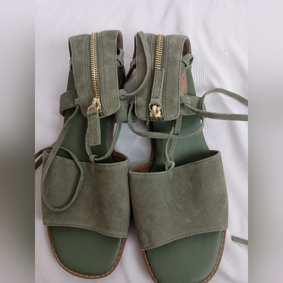 J JILL Green Suede Summer Sandals (#127) - Picture 1 of 12